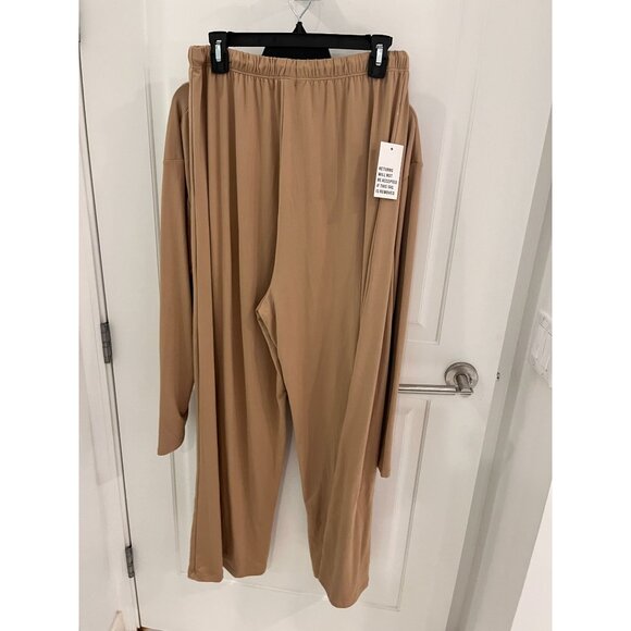 NWT Bumpsuit Oat Tan Cloud Set Crop Top Lounge Pants SMALL S Maternity - Picture 11 of 11
